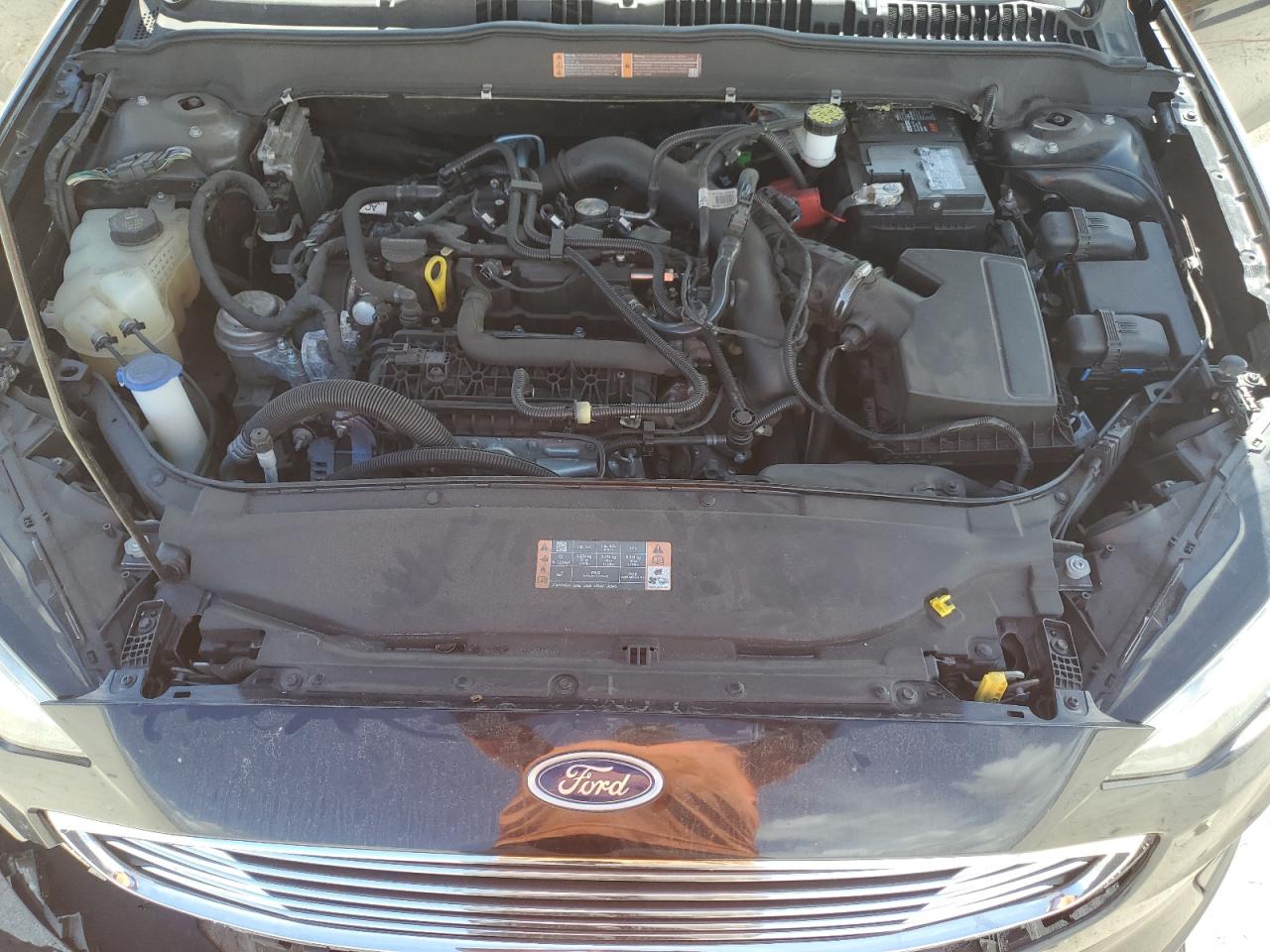 2020 FORD FUSION photo 11