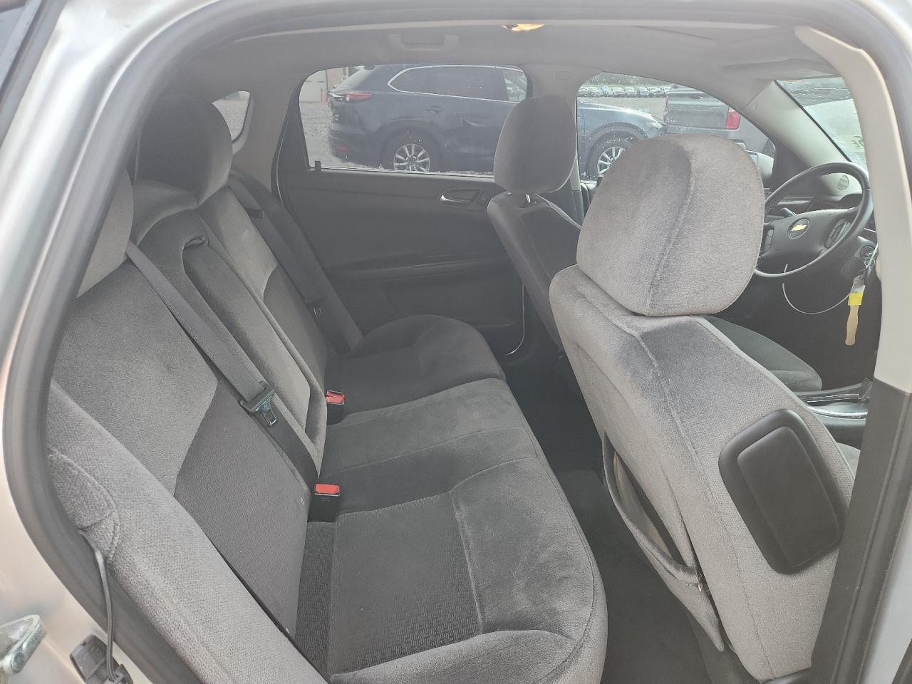 2012 CHEVROLET IMPALA LT photo 19