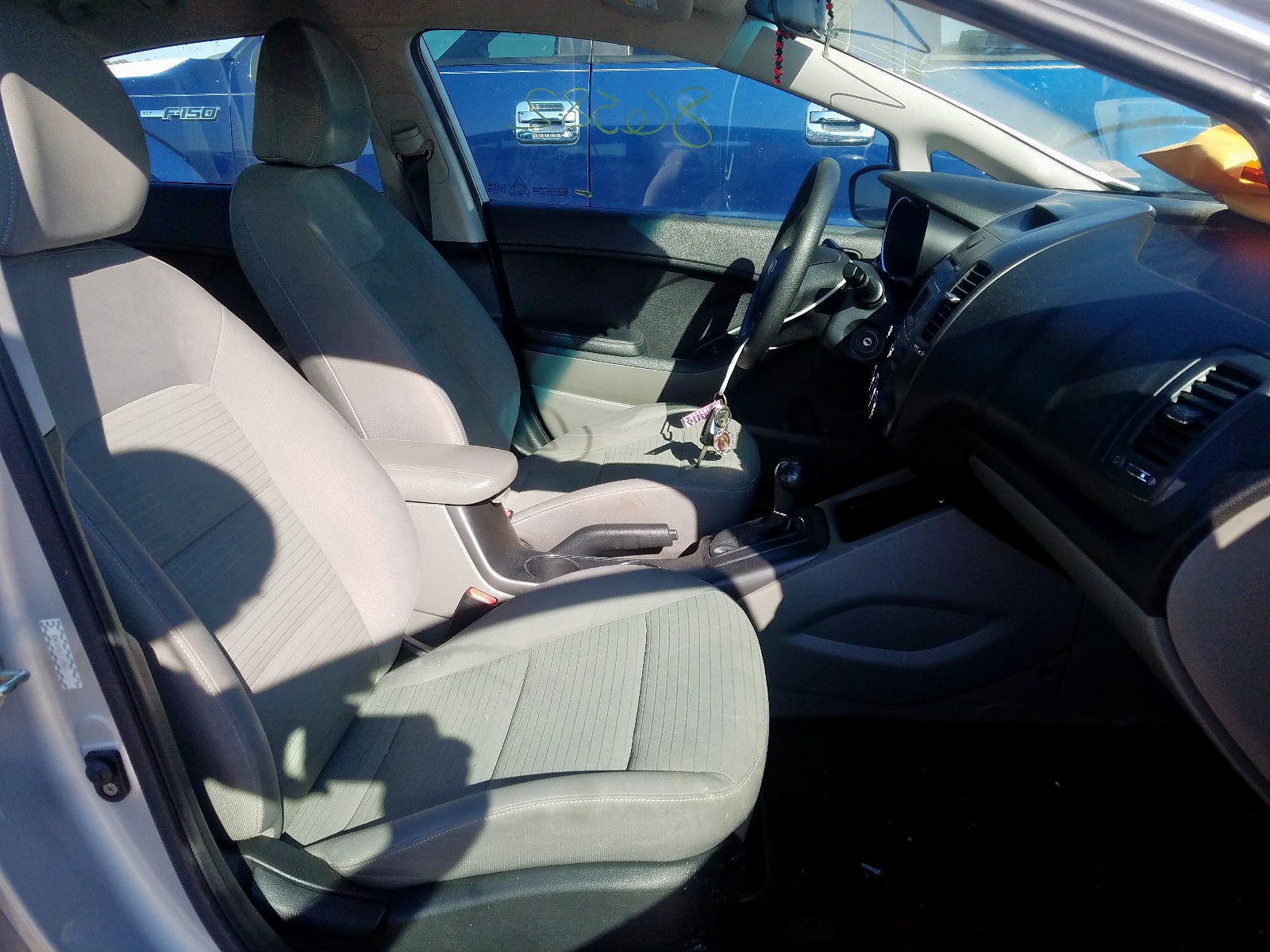 2015 KIA FORTE LX photo 9