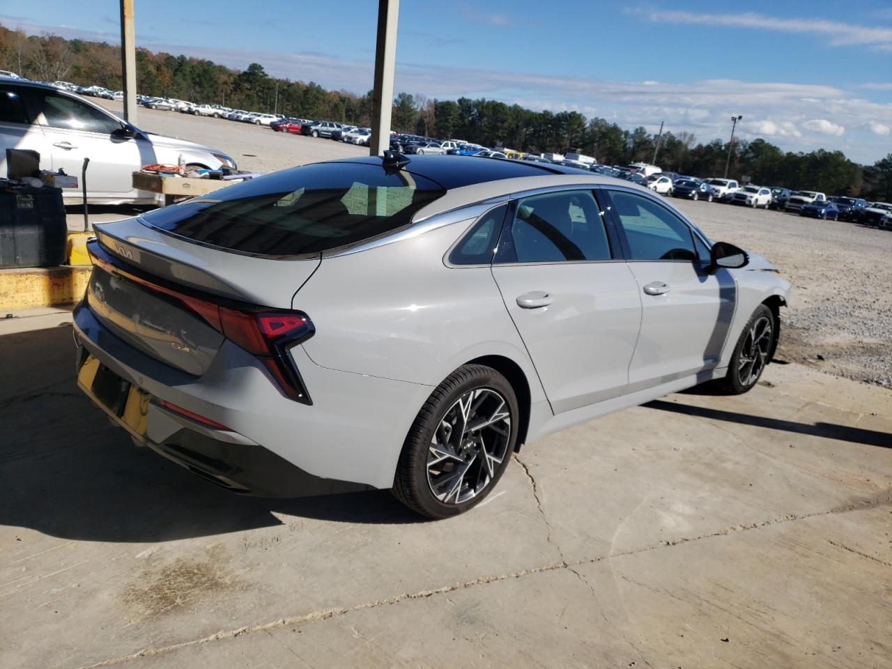 2025 KIA K5 GT LINE photo 3
