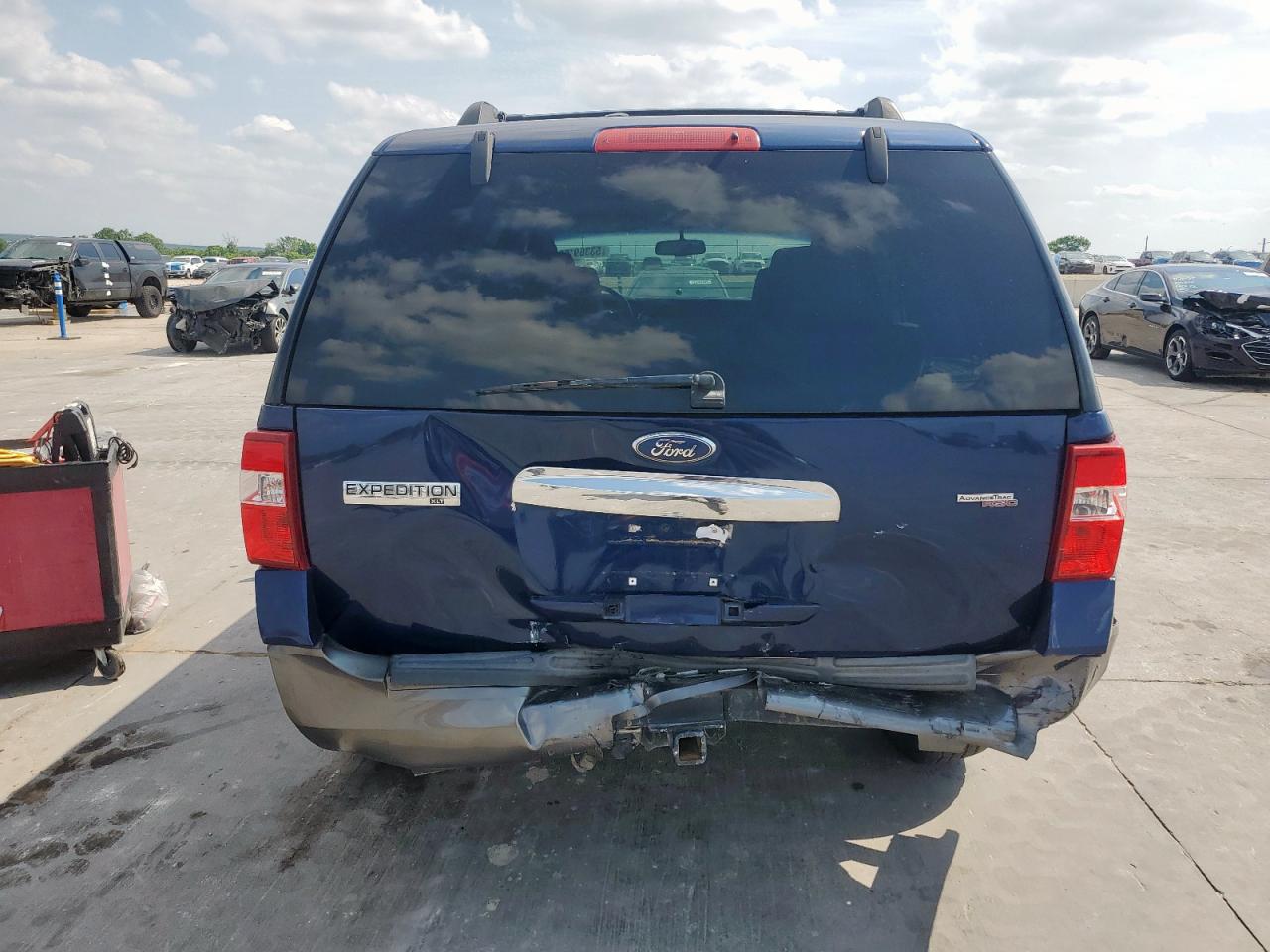 2007 FORD EXPEDITION XLT photo 25