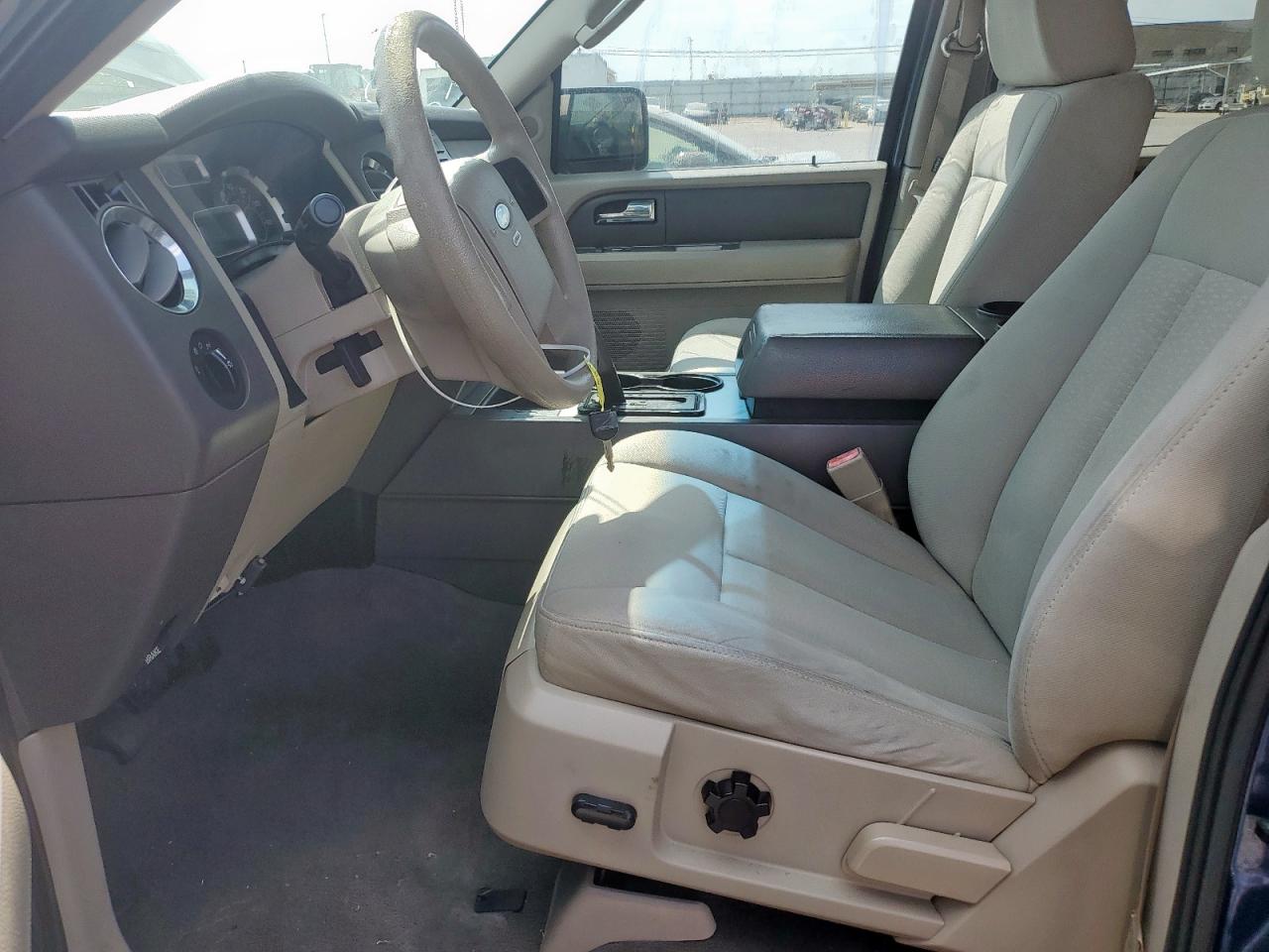 2007 FORD EXPEDITION XLT photo 31