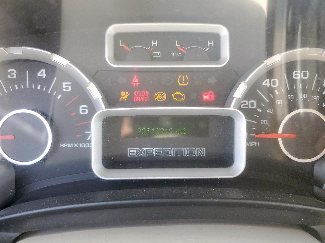 2007 FORD EXPEDITION XLT photo 43