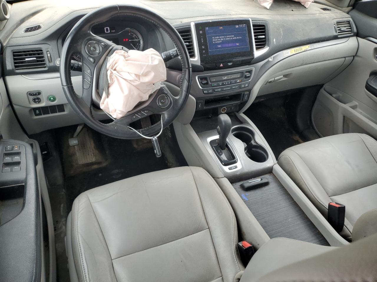2016 HONDA PILOT EXL photo 8
