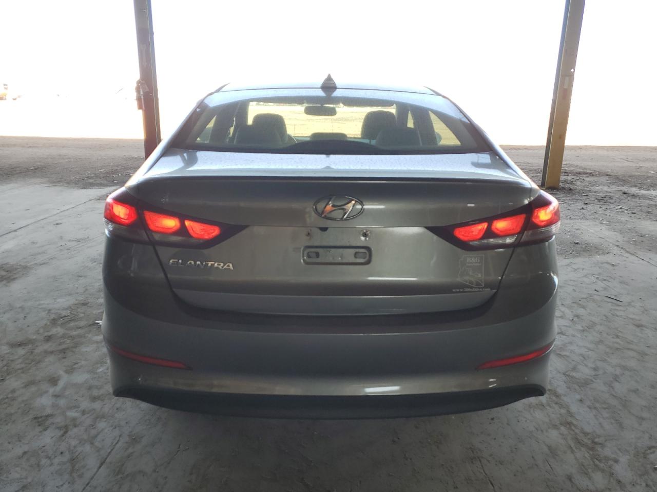 2018 HYUNDAI ELANTRA photo 21