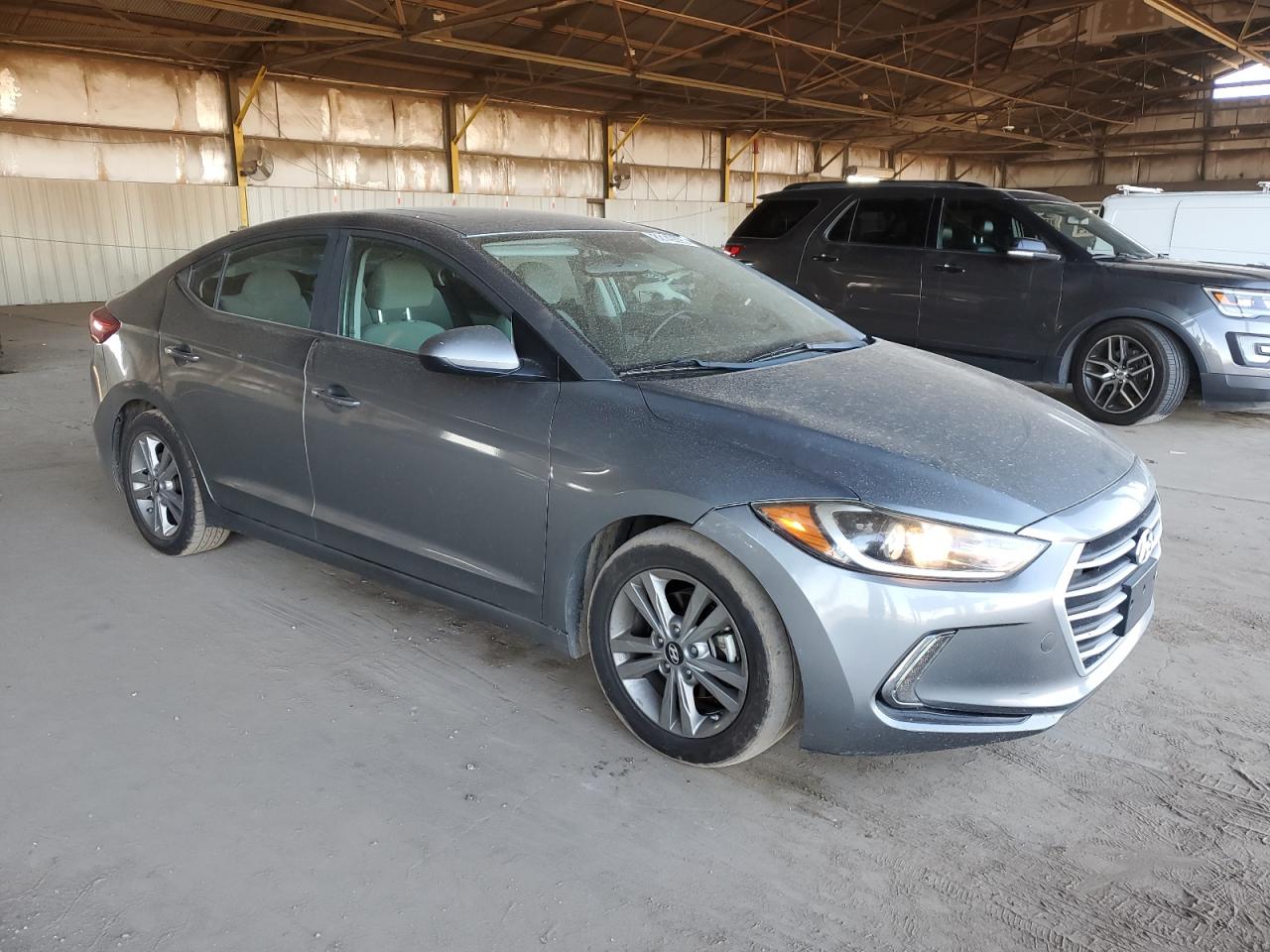 2018 HYUNDAI ELANTRA photo 13
