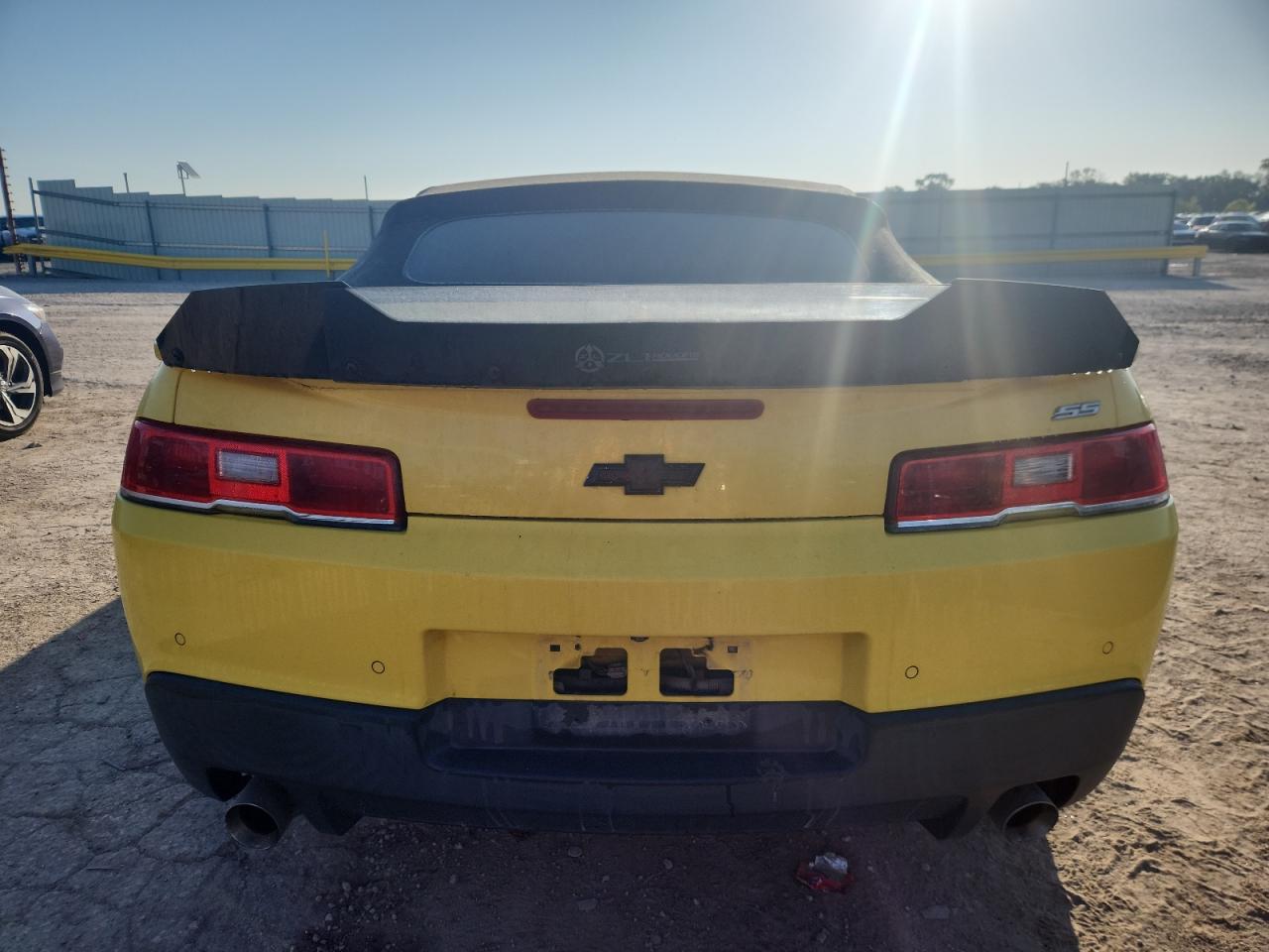 2015 CHEVROLET CAMARO 2SS photo 6