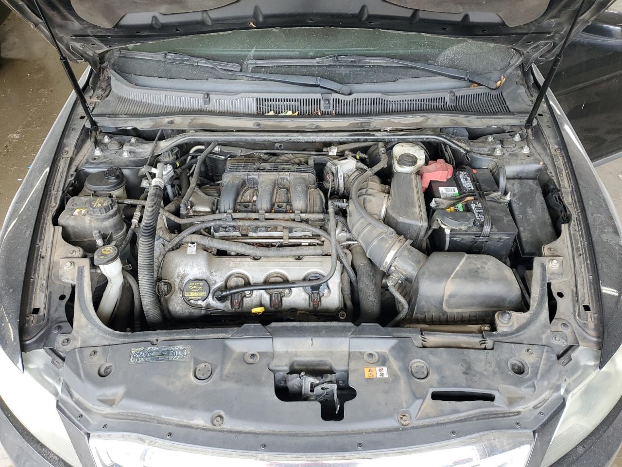 2011 FORD TAURUS SEL photo 21