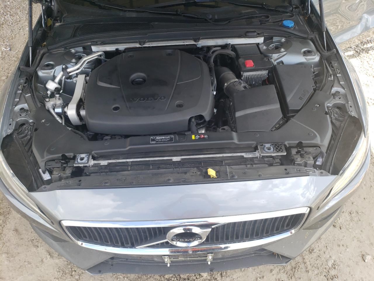 2019 VOLVO S60 T5 MOMENTUM photo 11