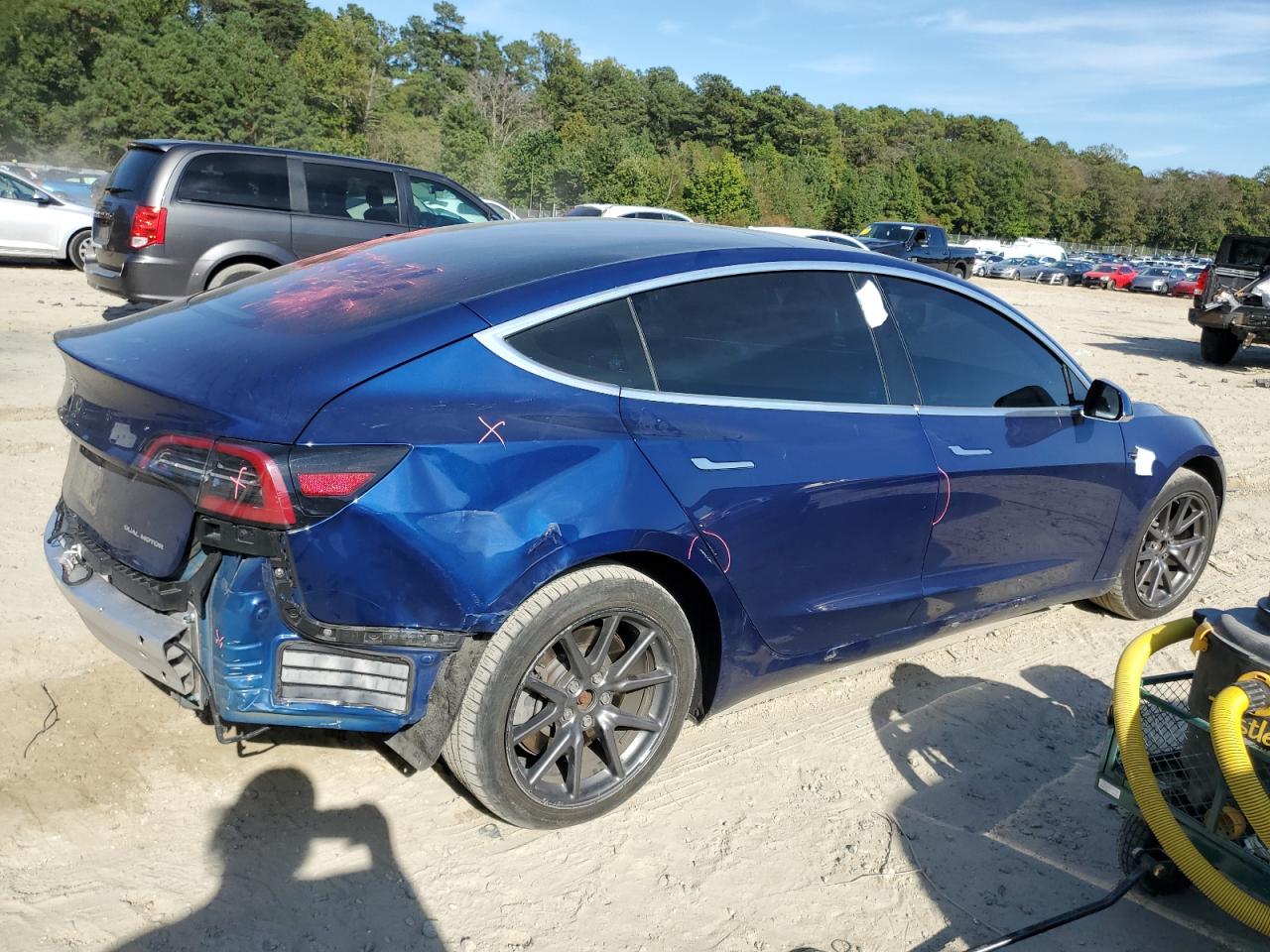 2019 TESLA MODEL 3 photo 5