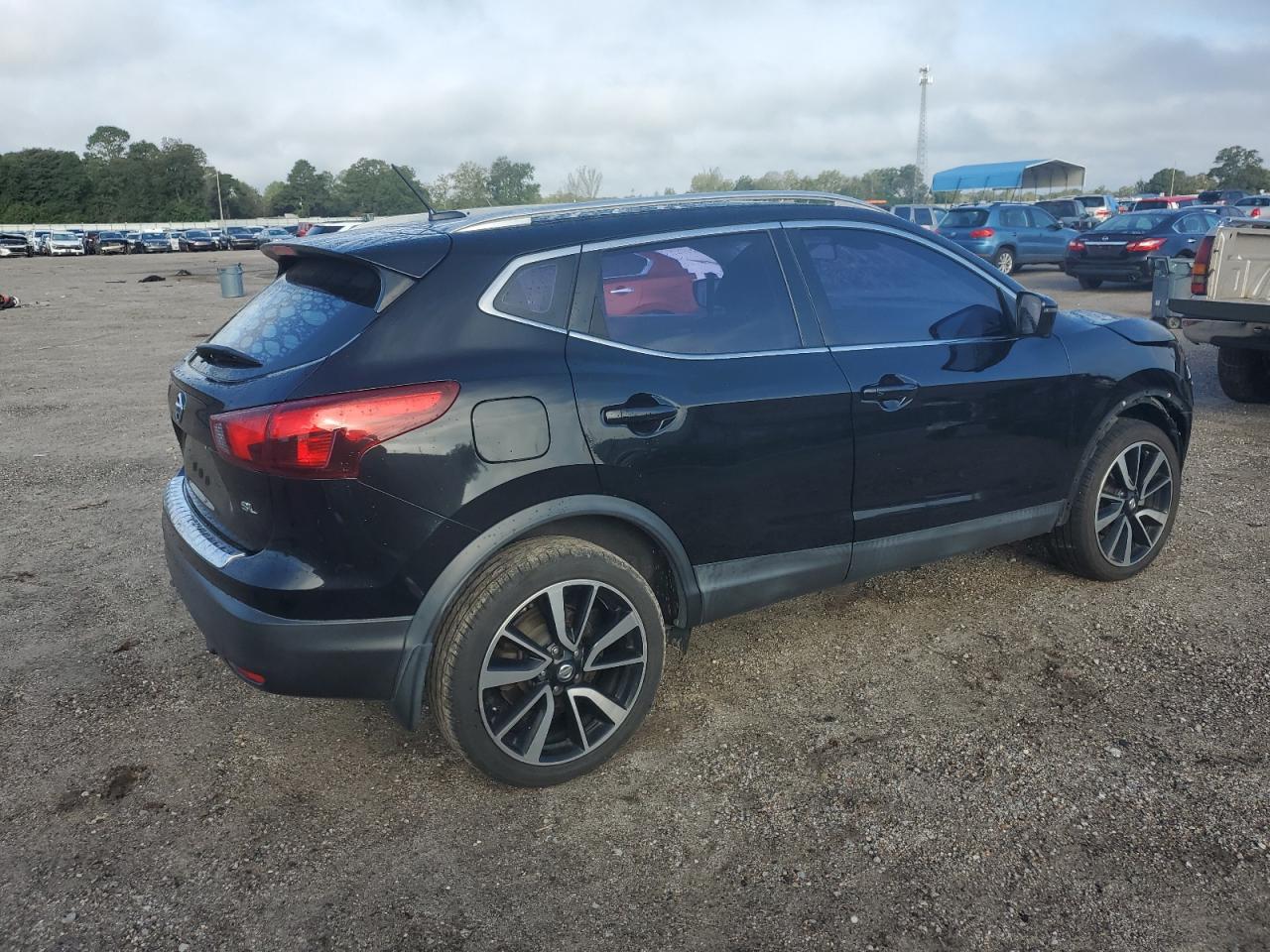 2018 NISSAN ROGUE SPORT S photo 7