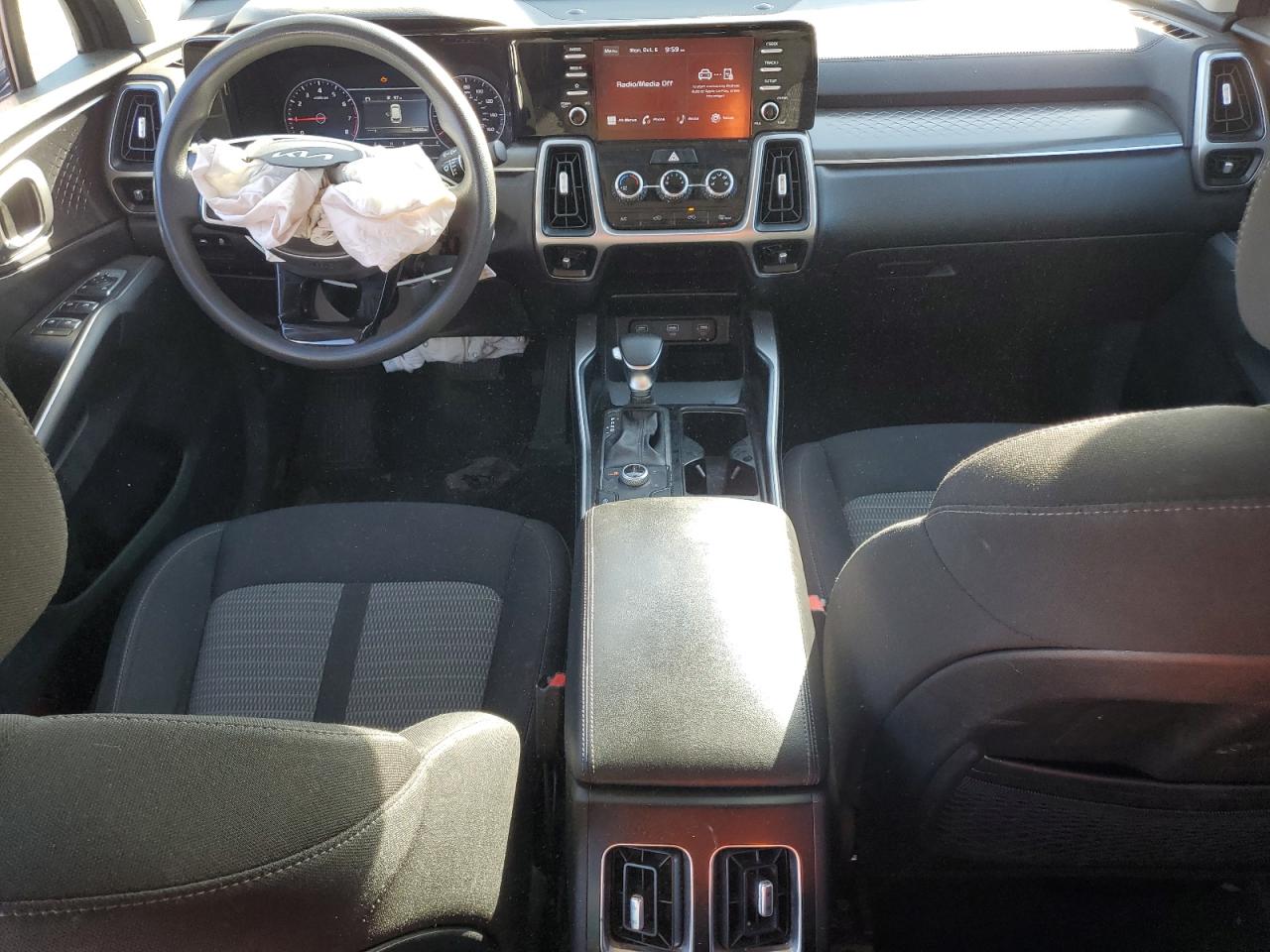 2022 KIA SORENTO LX photo 15