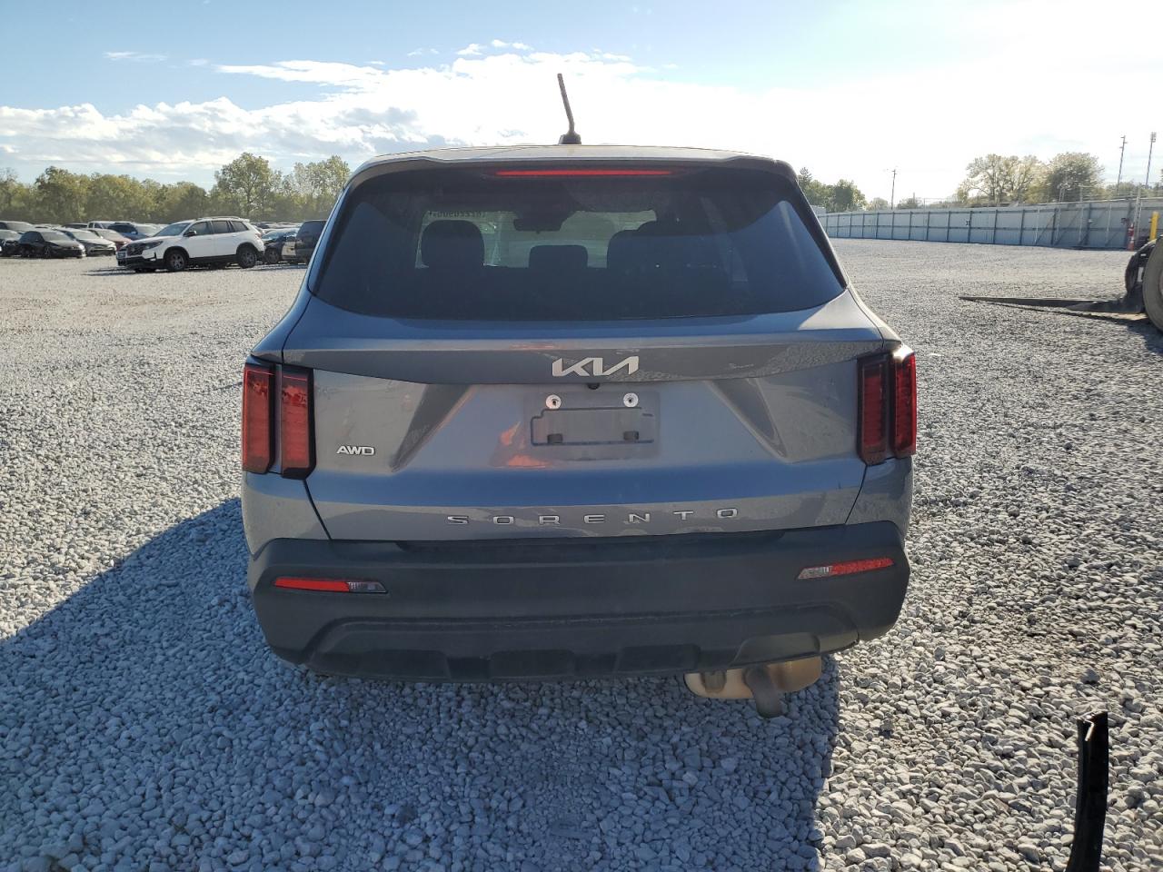 2022 KIA SORENTO LX photo 11