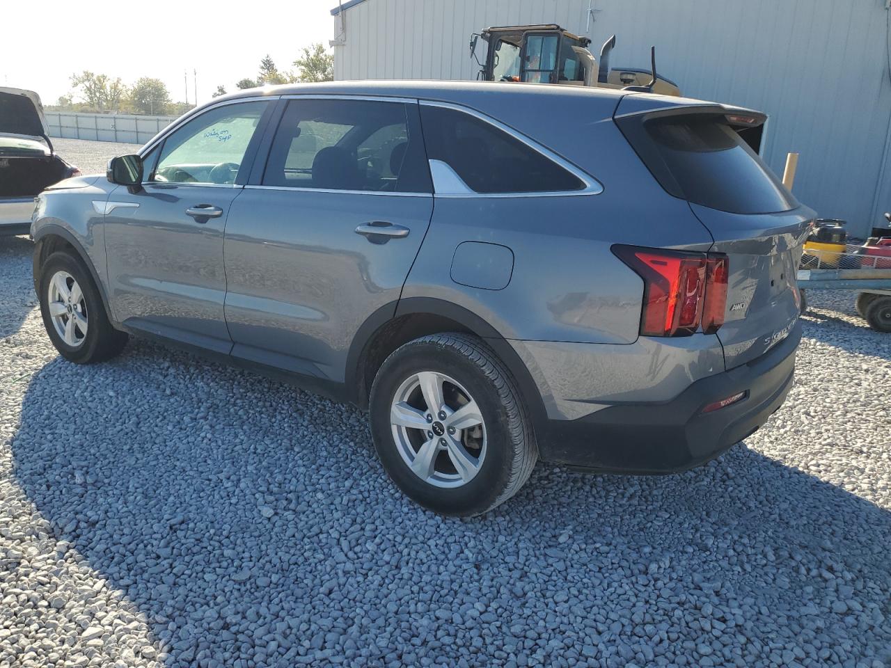 2022 KIA SORENTO LX photo 3