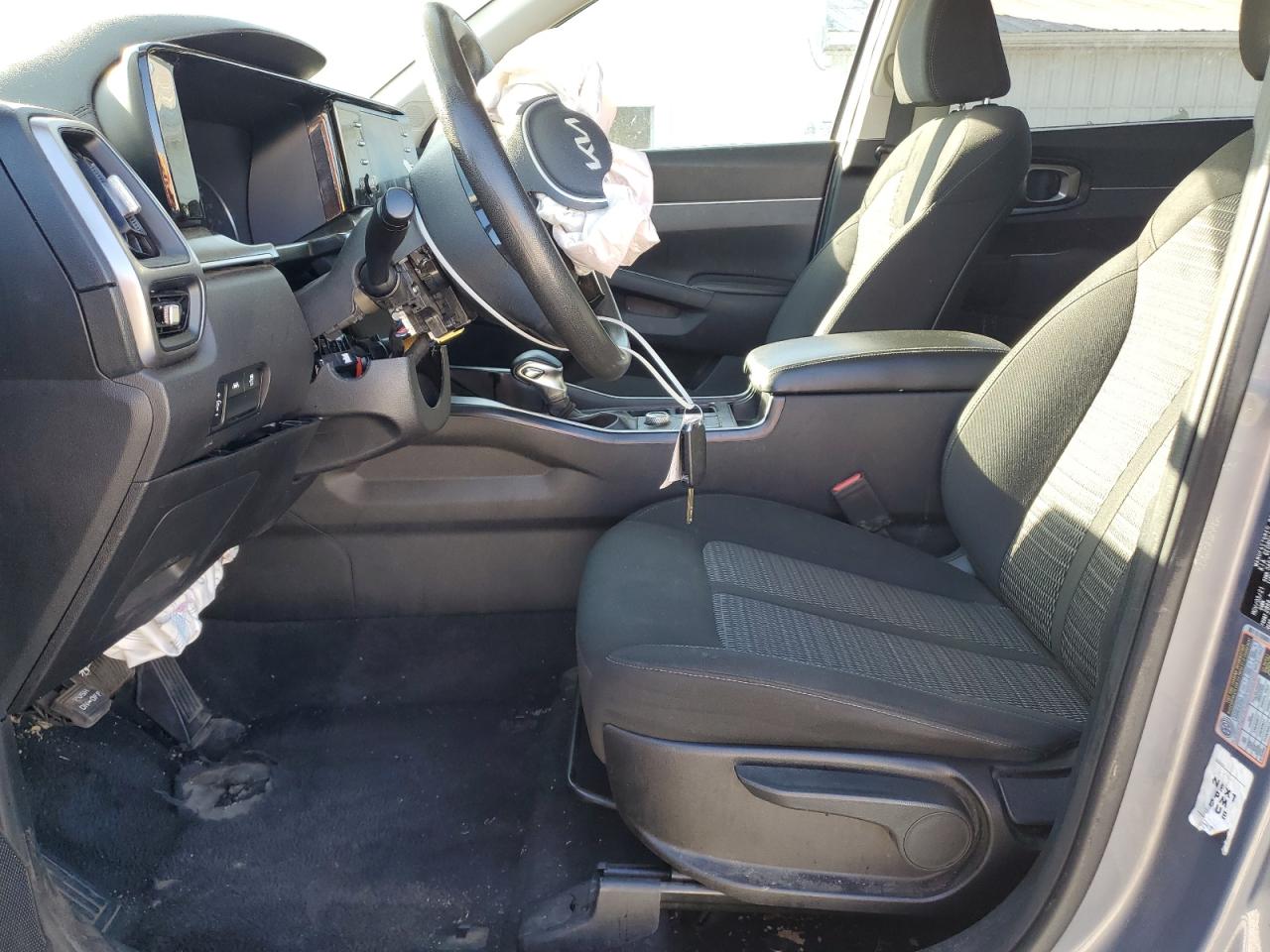 2022 KIA SORENTO LX photo 13