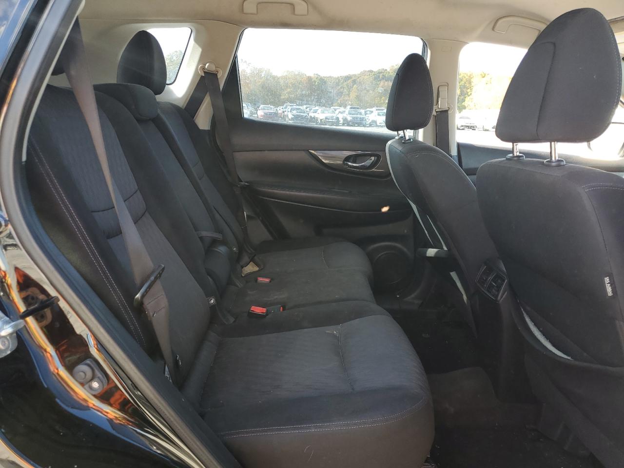 2018 NISSAN ROGUE S photo 11
