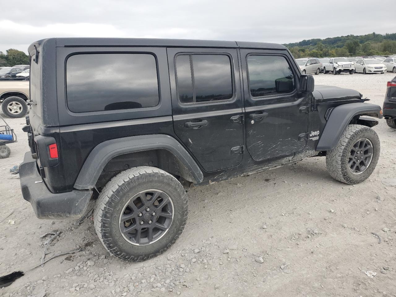 2018 JEEP WRANGLER UNLIMITED SPORT photo 3