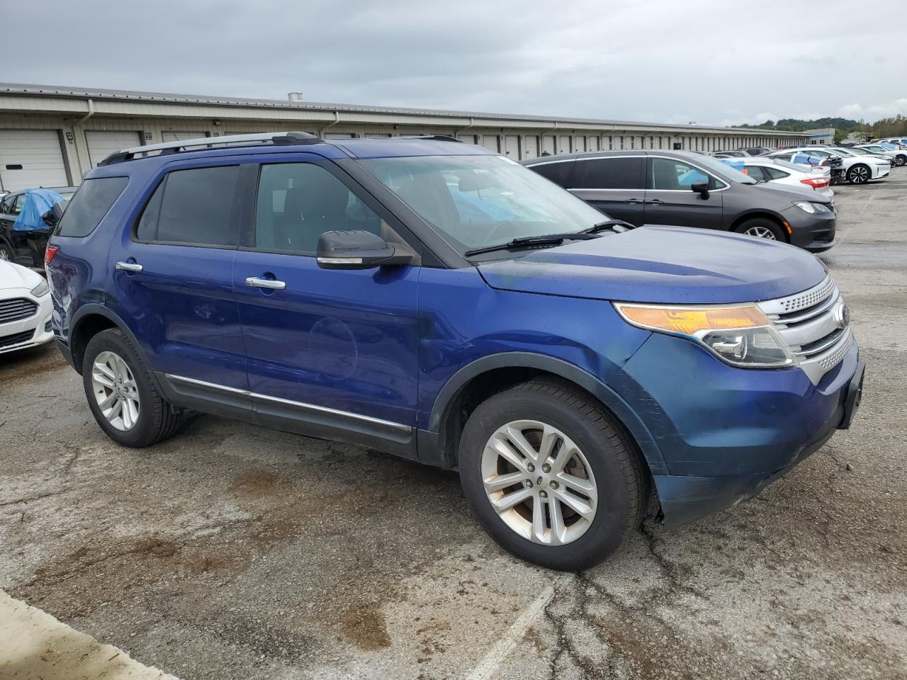 2014 FORD EXPLORER XLT photo 4
