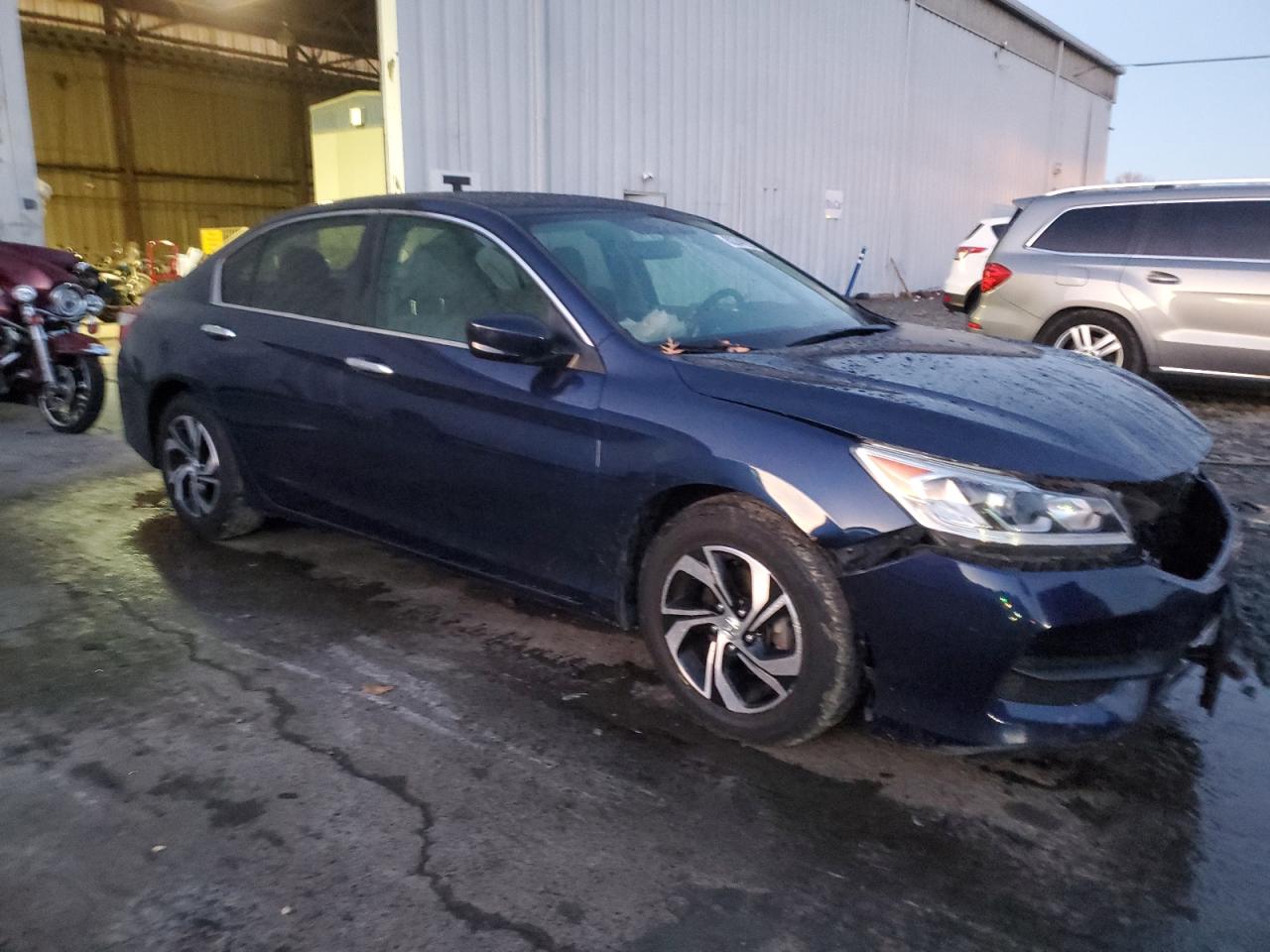 2017 HONDA ACCORD LX photo 7