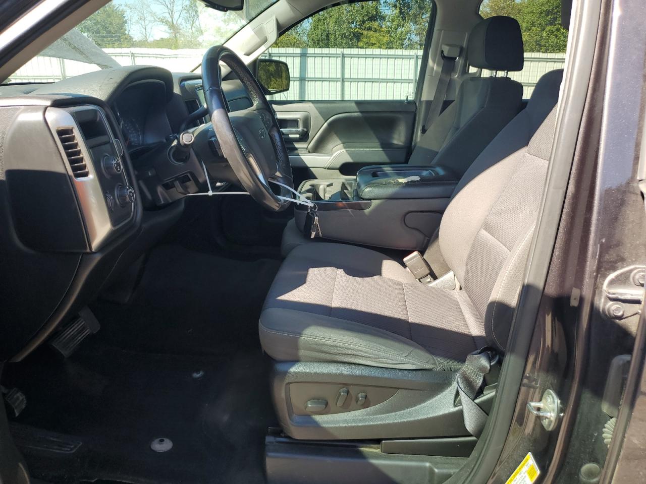 2016 CHEVROLET SILVERADO K1500 LT photo 13