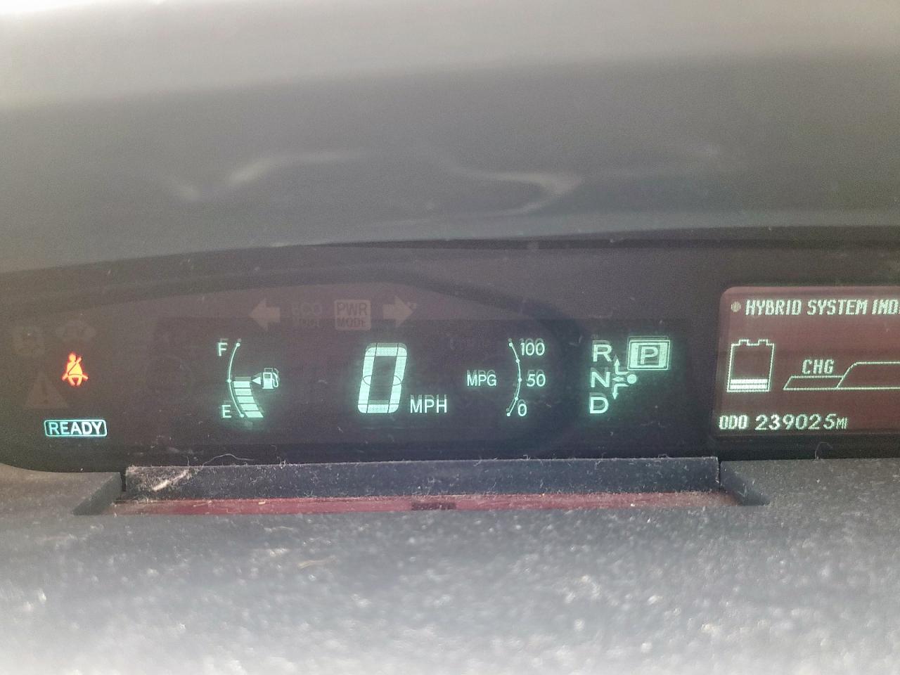 2010 TOYOTA PRIUS photo 17