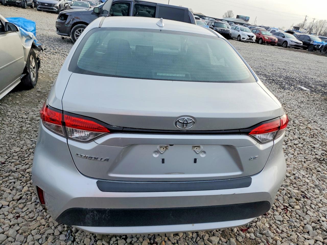 2020 TOYOTA COROLLA LE photo 6