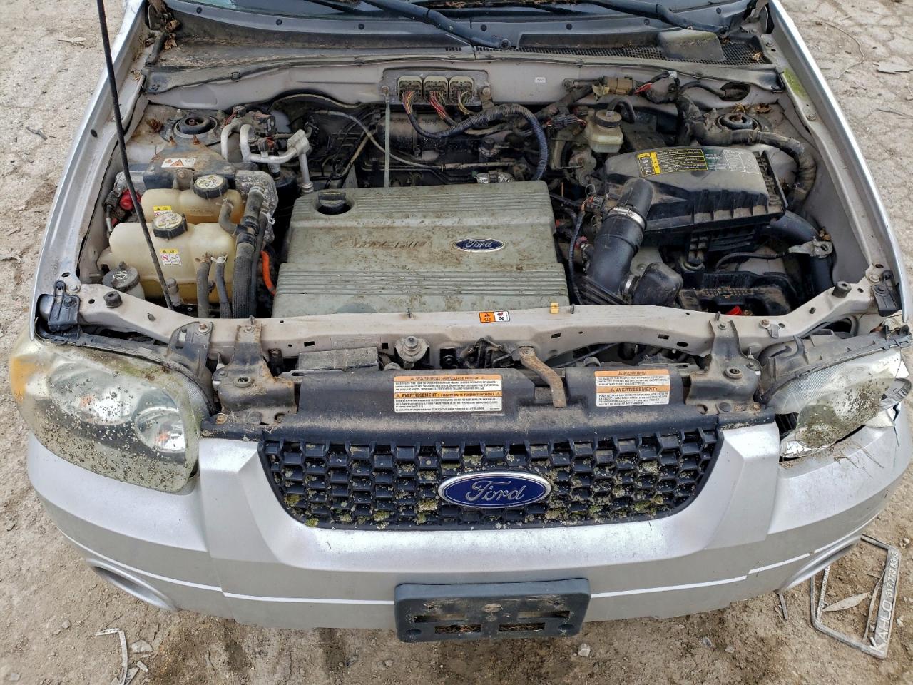 2006 FORD ESCAPE photo 12
