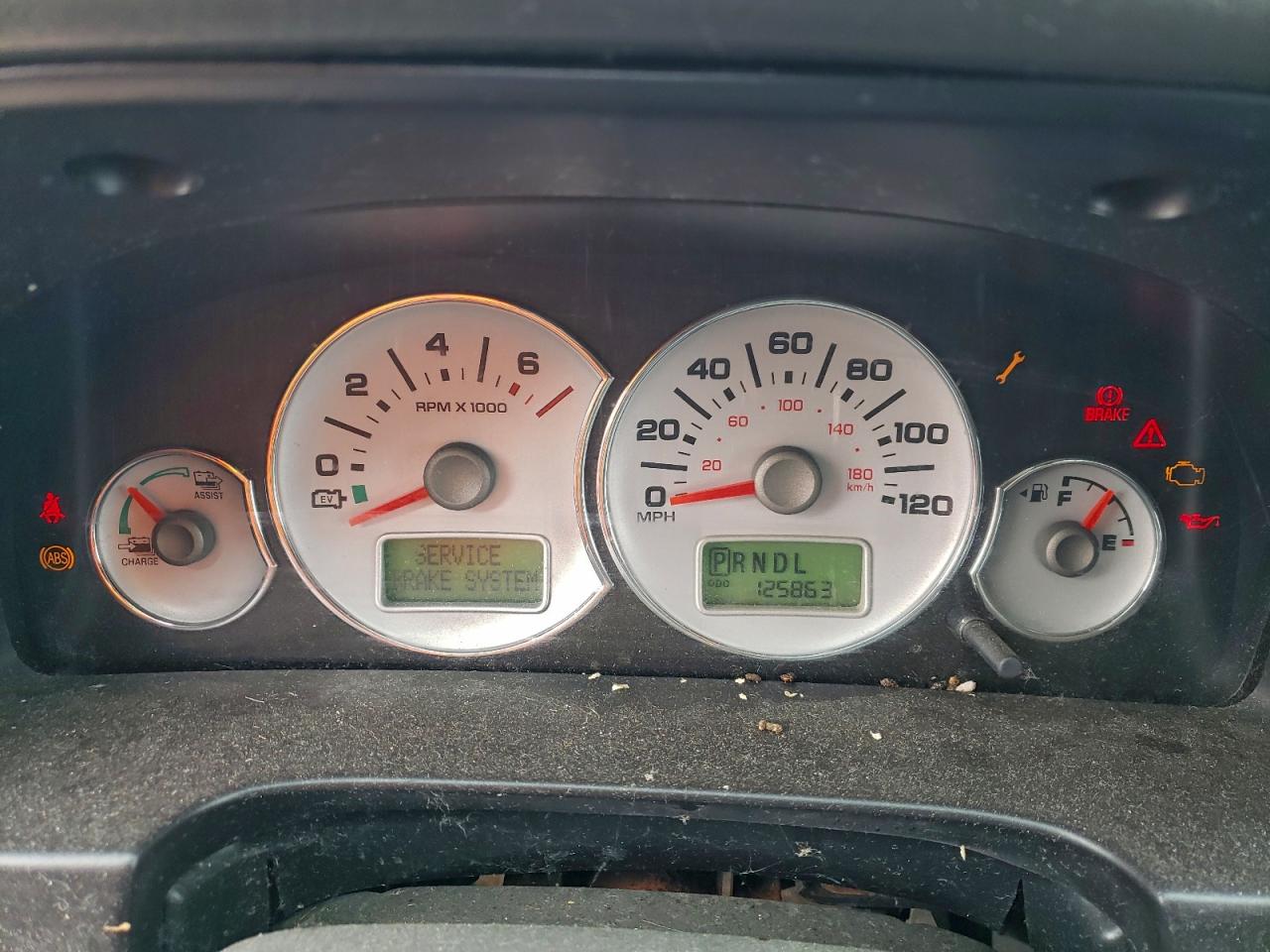 2006 FORD ESCAPE photo 9