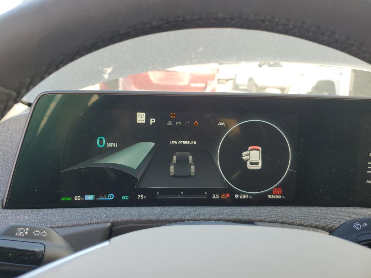 2023 KIA EV6 WIND photo 9