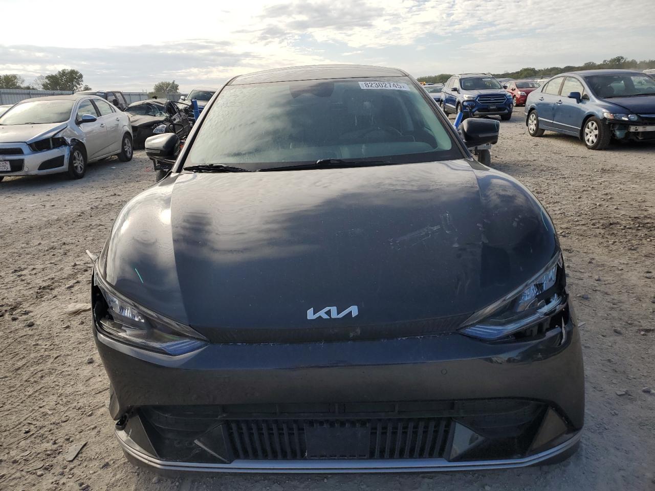 2023 KIA EV6 WIND photo 5