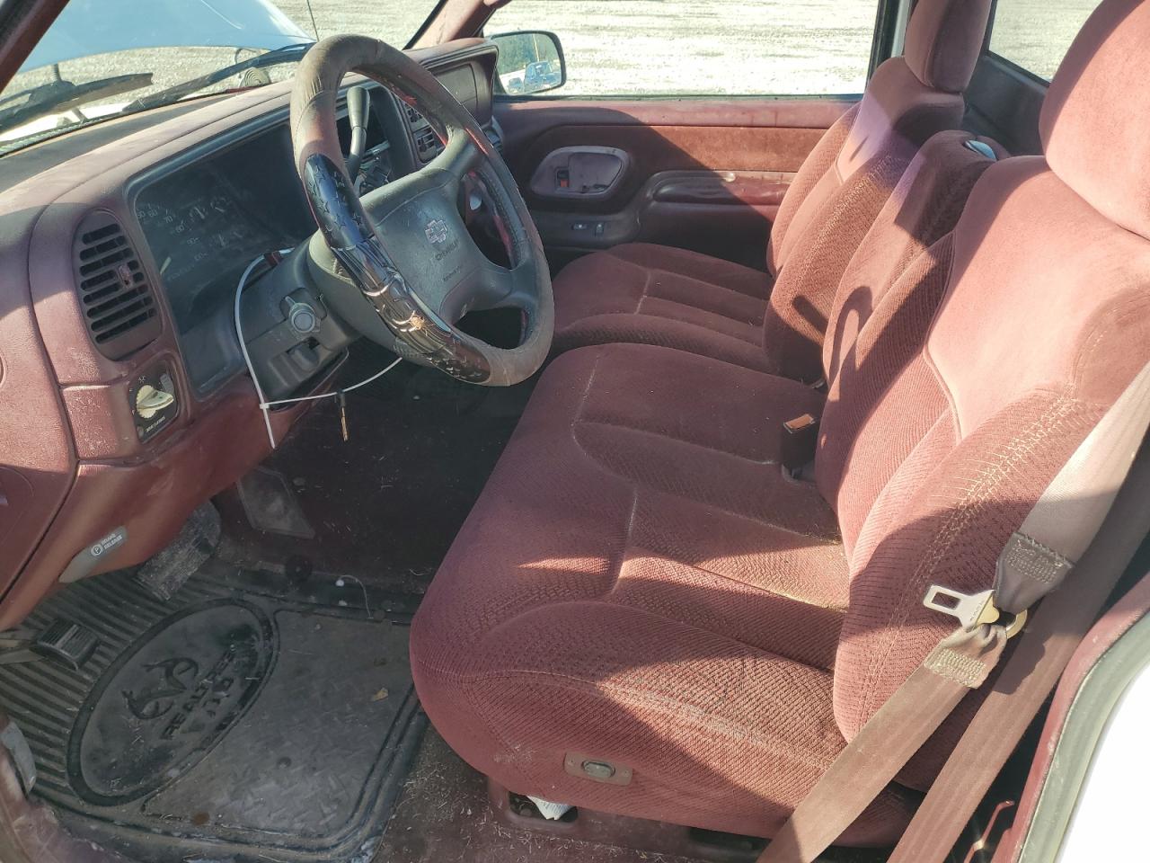 1997 CHEVROLET GMT-400 C1500 photo 13