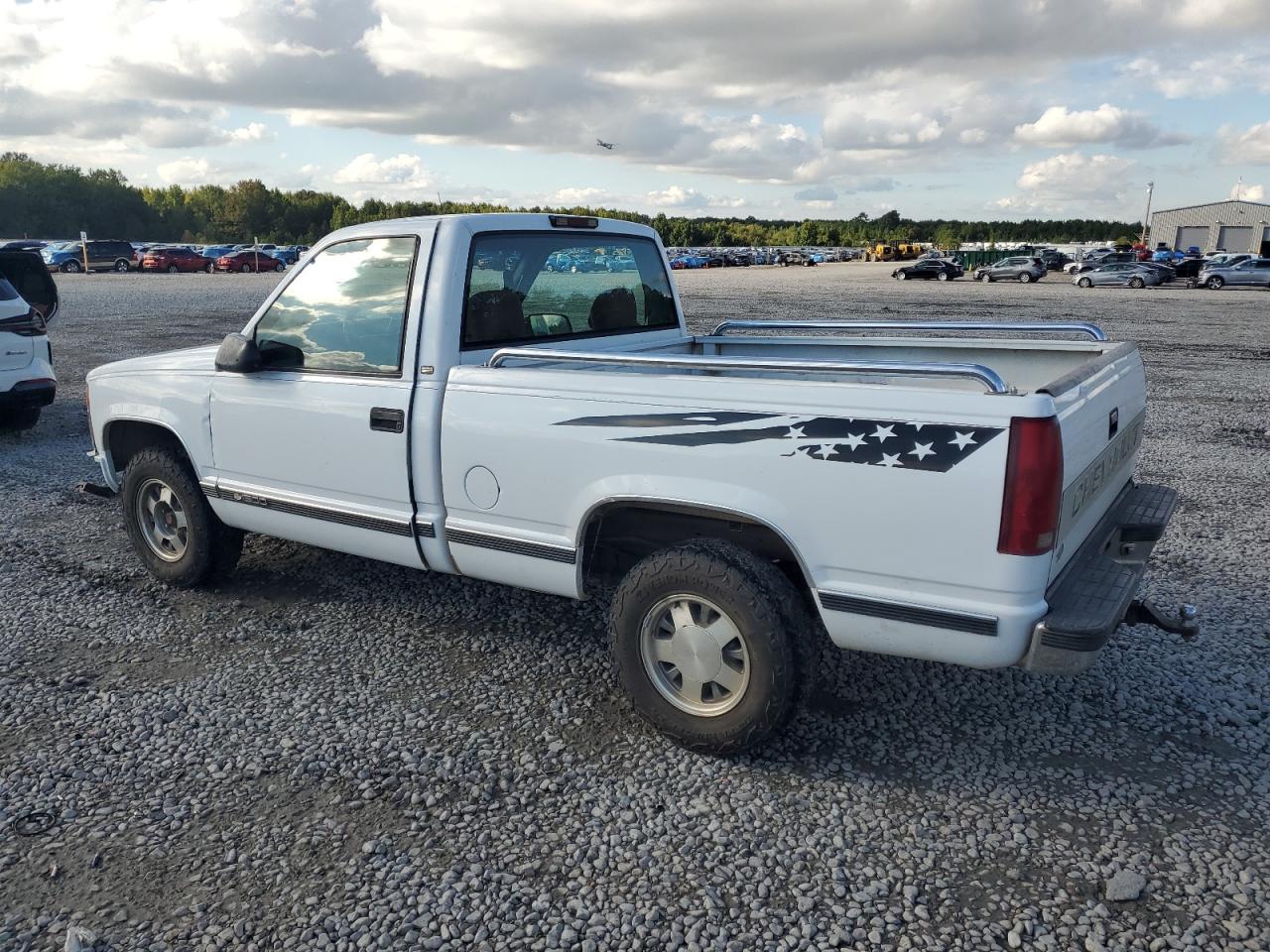 1997 CHEVROLET GMT-400 C1500 photo 3