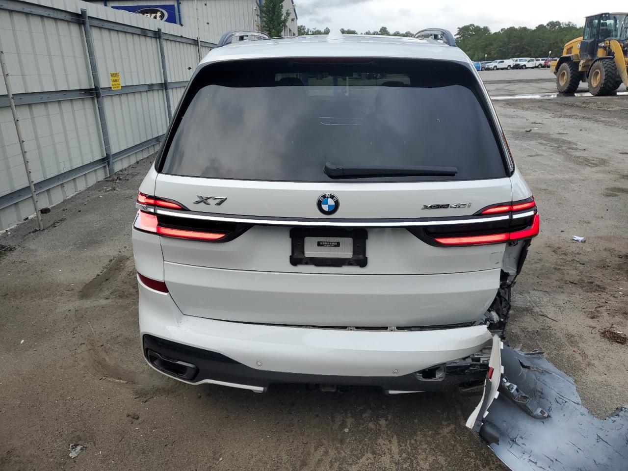 2023 BMW X7 XDRIVE40I photo 6