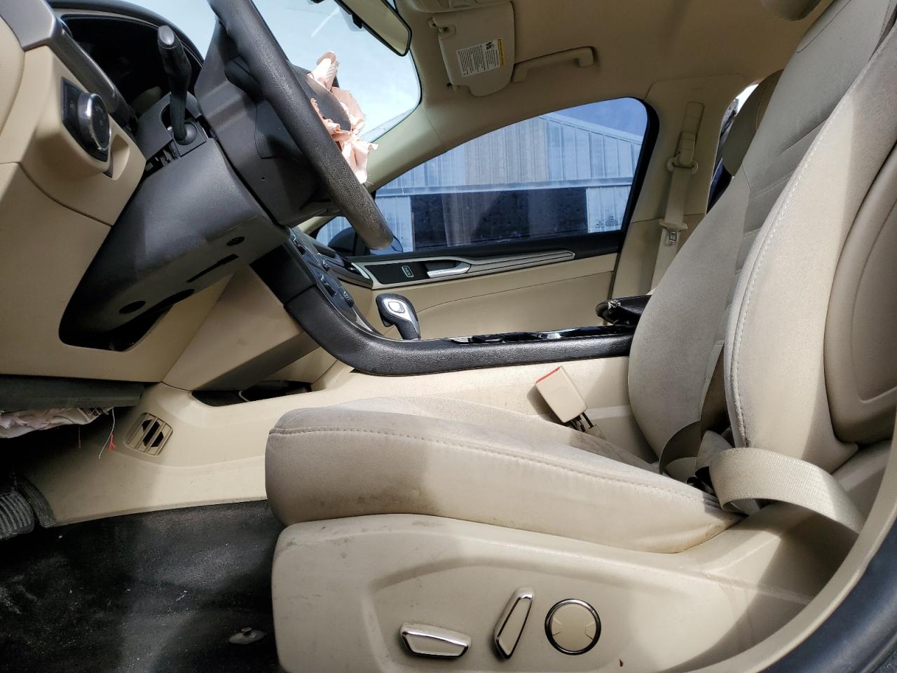 2013 FORD FUSION SE photo 13