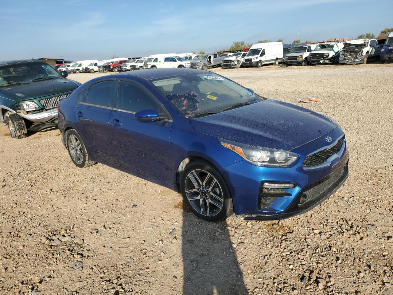 2019 KIA FORTE GT LINE photo 4