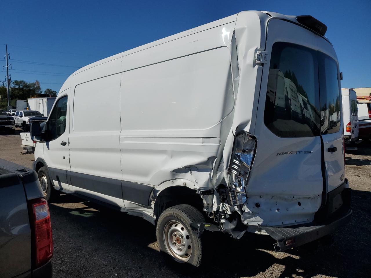 2020 FORD TRANSIT T-250 photo 2