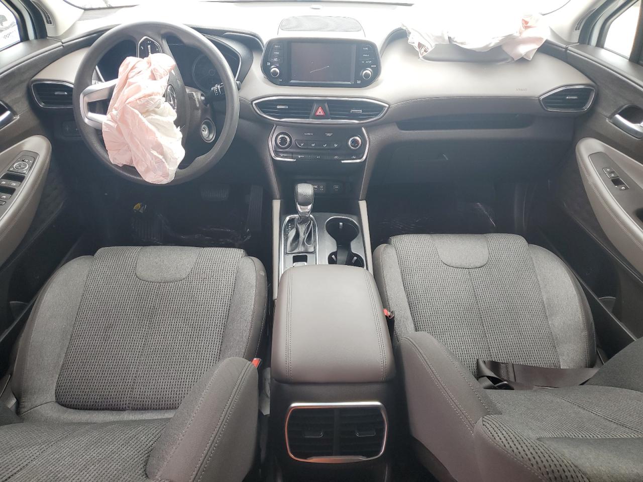 2019 HYUNDAI SANTA FE SE photo 8