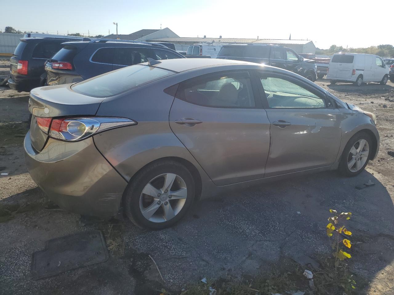 2013 HYUNDAI ELANTRA GLS photo 5
