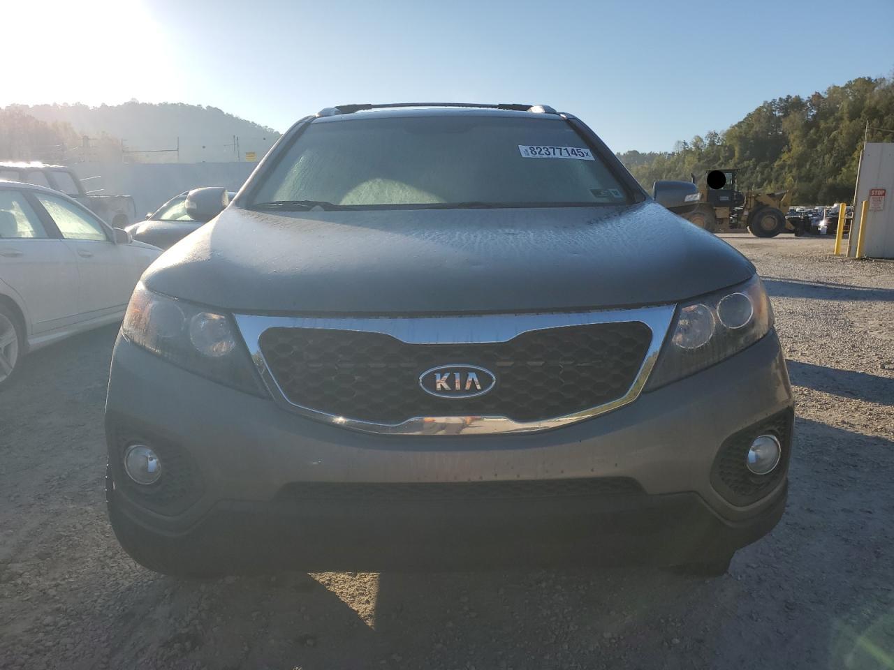 2012 KIA SORENTO BASE photo 5