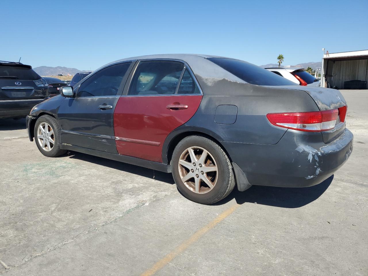 2004 HONDA ACCORD photo 2