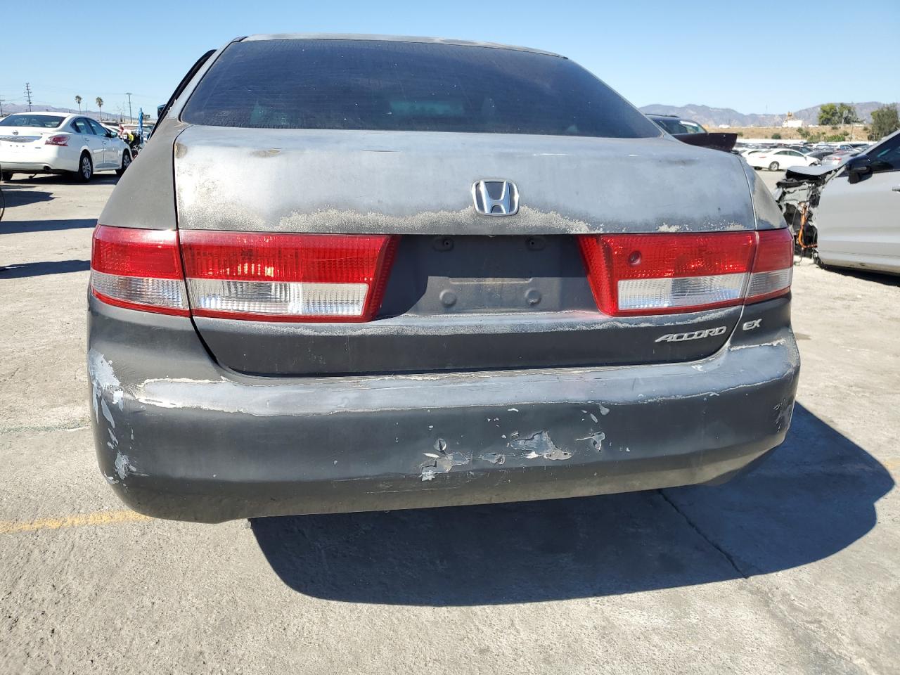 2004 HONDA ACCORD photo 6
