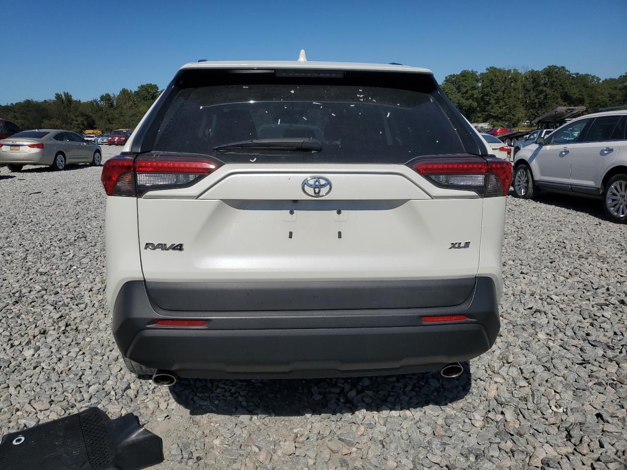 2021 TOYOTA RAV4 XLE PREMIUM photo 6