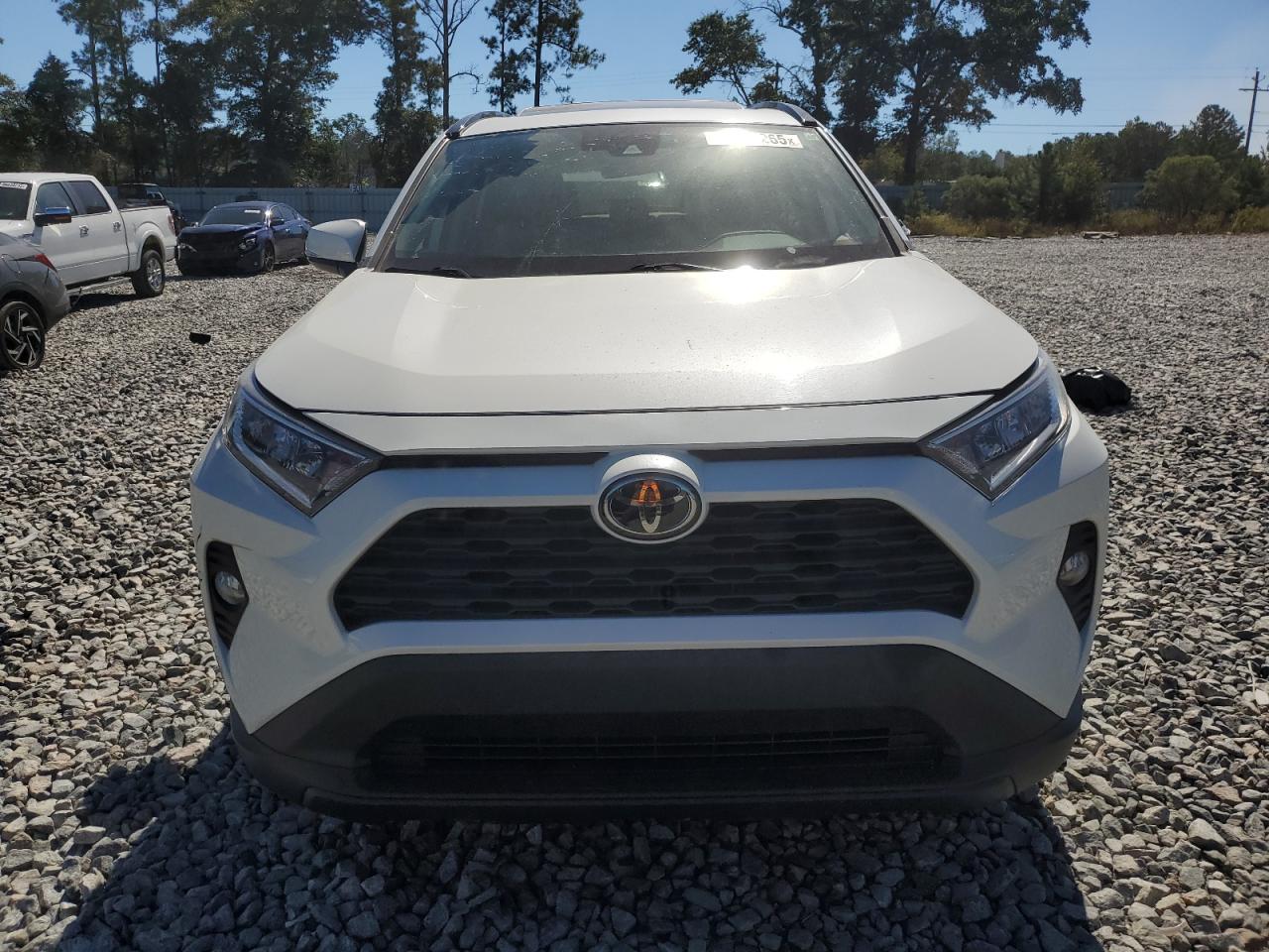 2021 TOYOTA RAV4 XLE PREMIUM photo 5