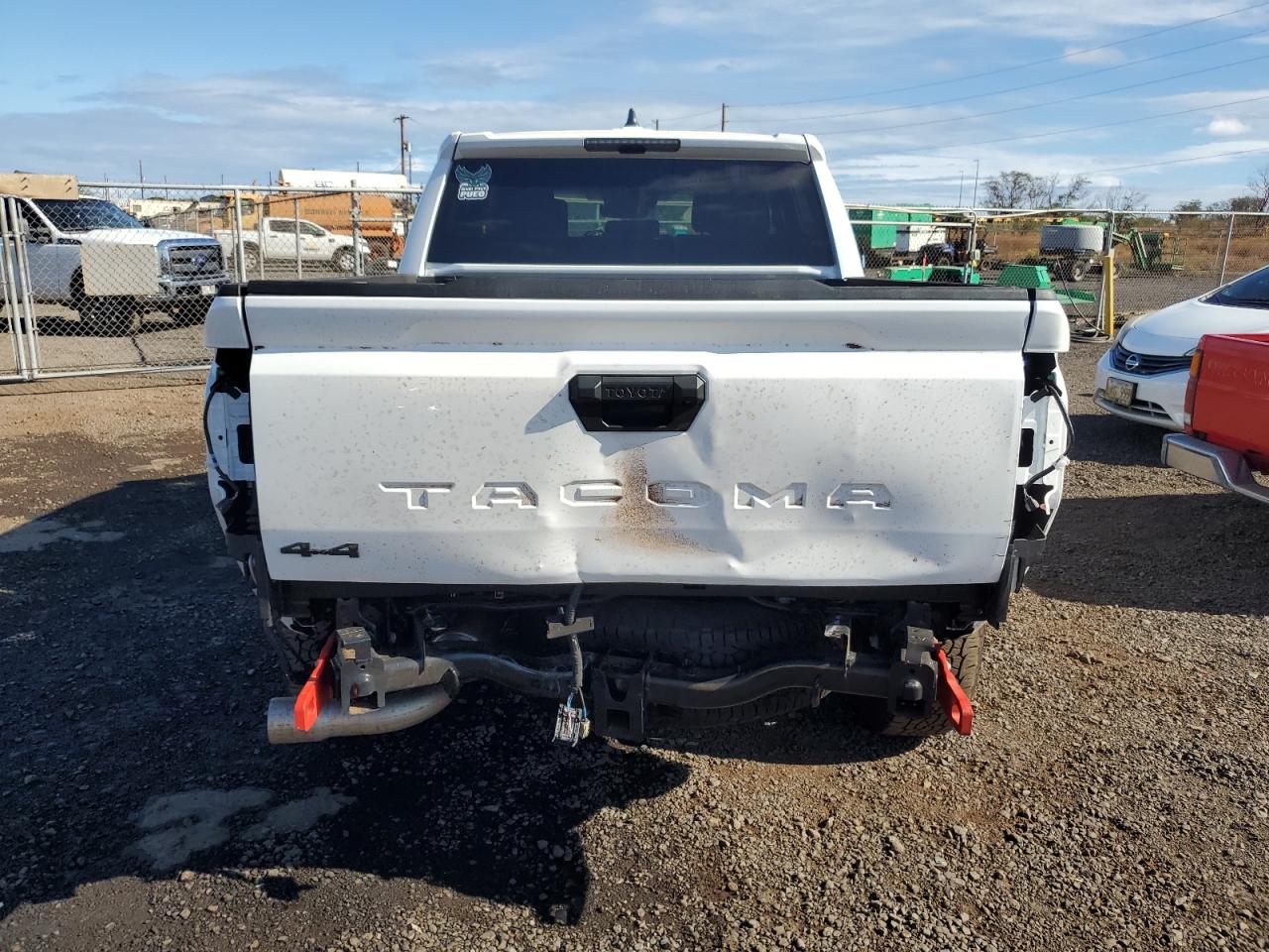 2024 TOYOTA TACOMA DOUBLE CAB photo 16