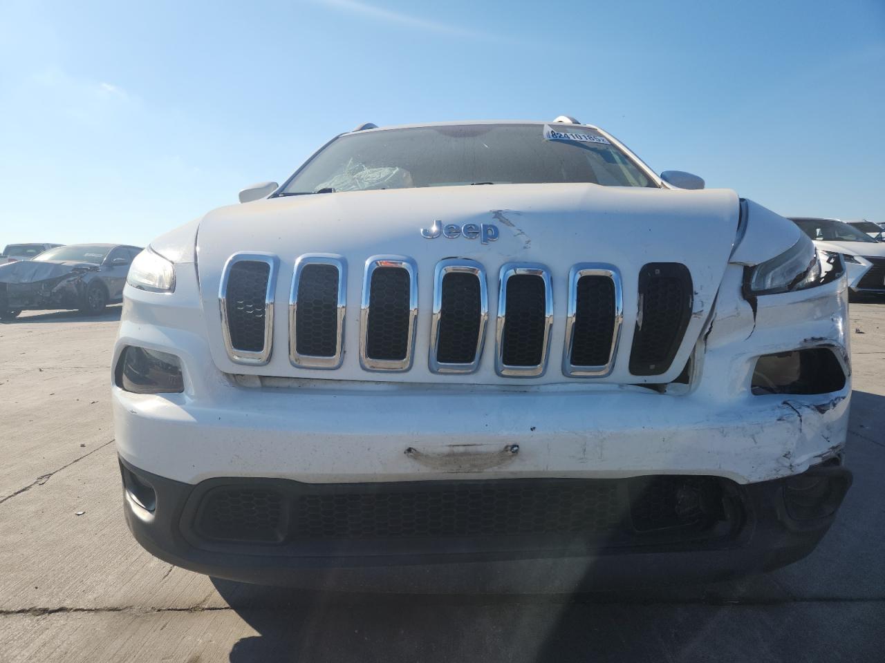 2016 JEEP CHEROKEE LATITUDE photo 9