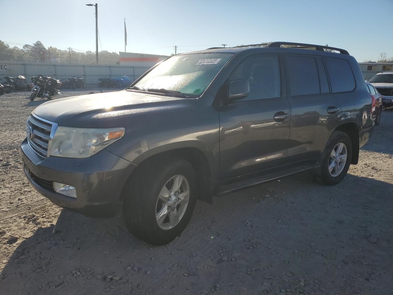 2011 TOYOTA LAND CRUISER