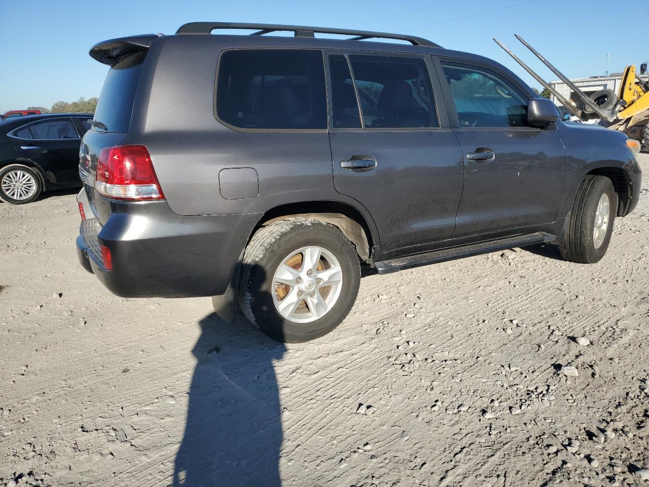 2011 TOYOTA LAND CRUISER photo 5
