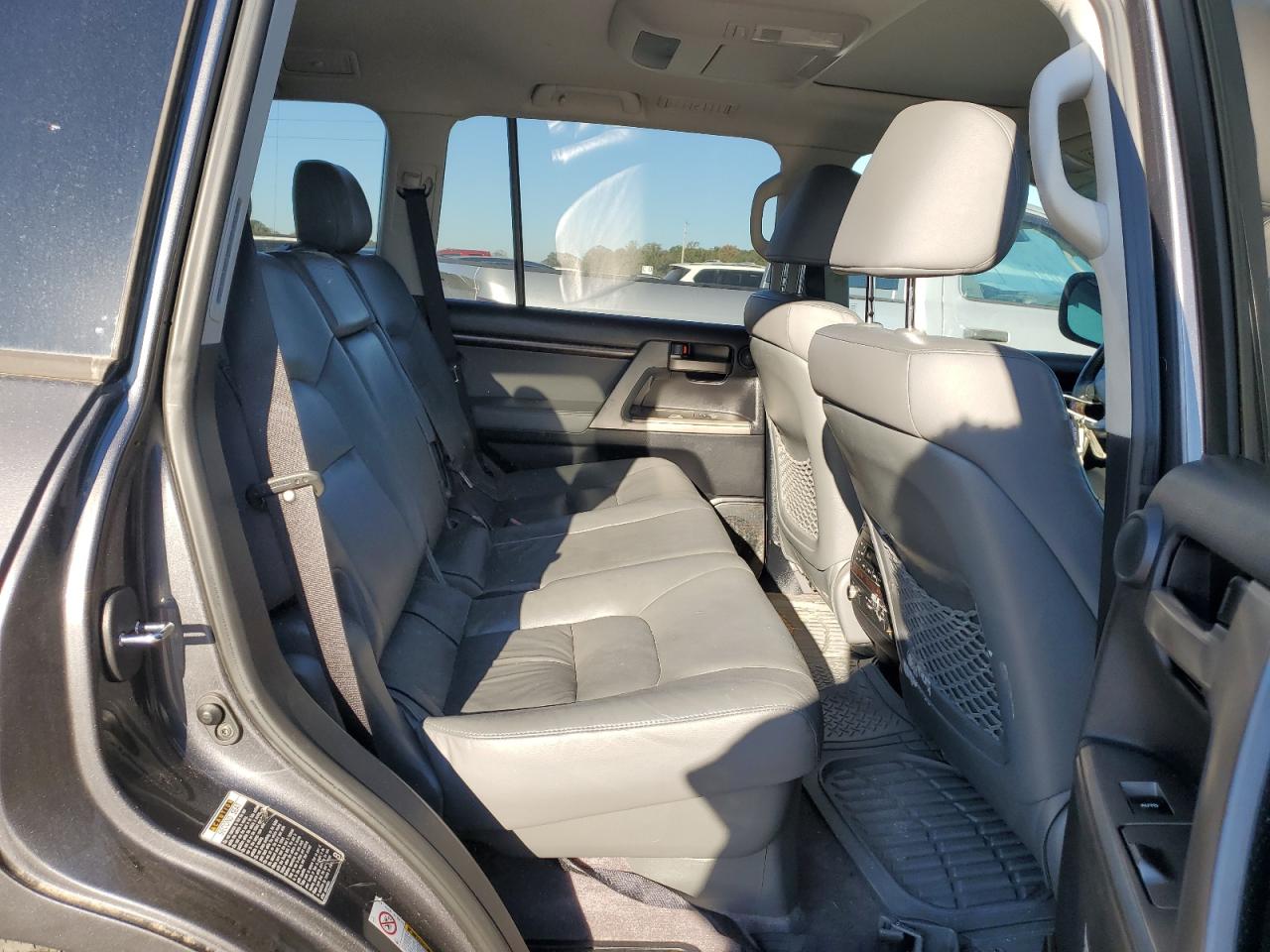 2011 TOYOTA LAND CRUISER photo 21