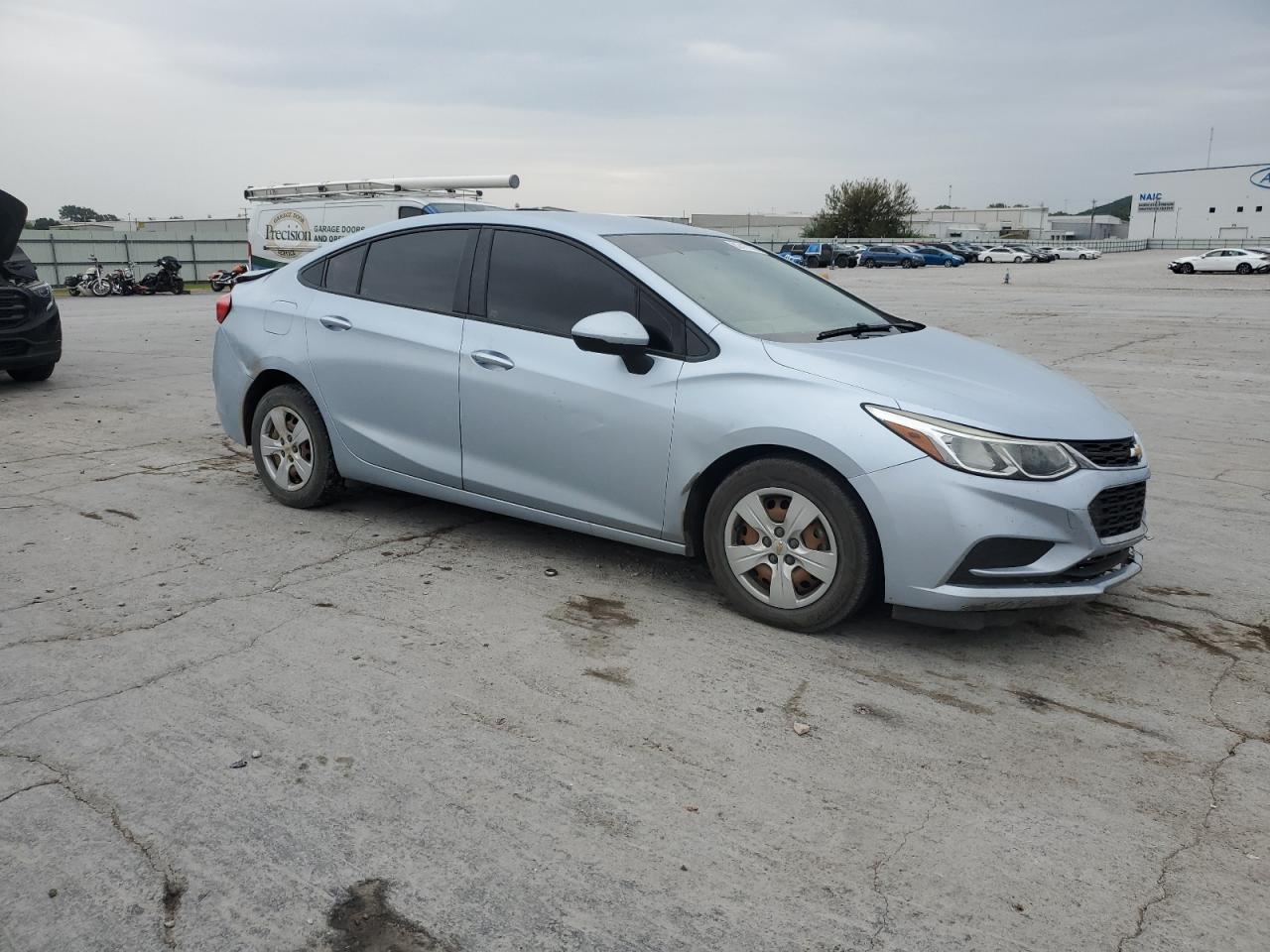 2017 CHEVROLET CRUZE LS photo 7