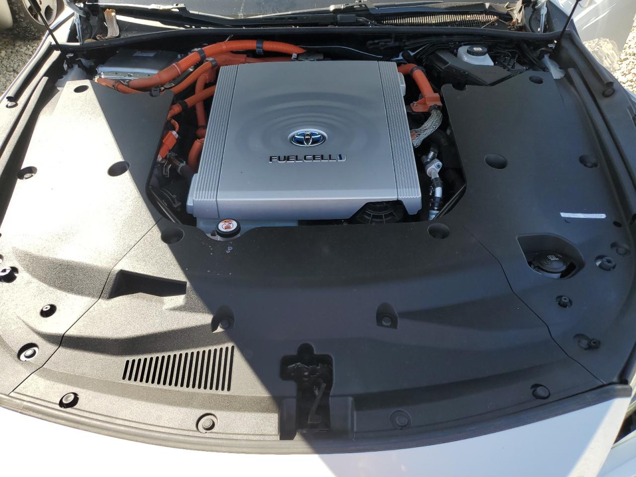 2021 TOYOTA MIRAI XLE photo 21